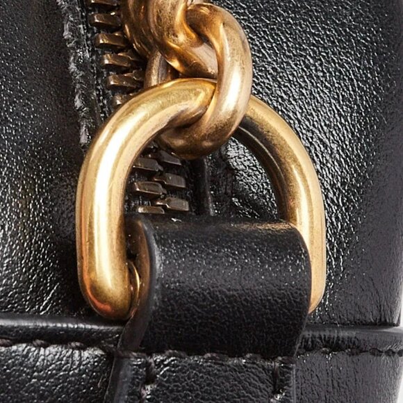 Gucci Black Quilted Leather Marmont Small Camera Bag - Picture 10 of 11
